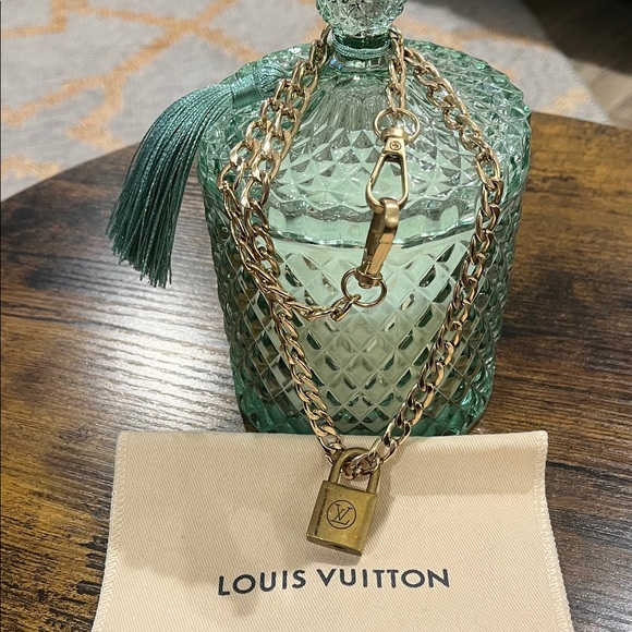 Louis Vuitton Jewelry - Louis Vuitton Gold Padlock Charm Chain Necklace